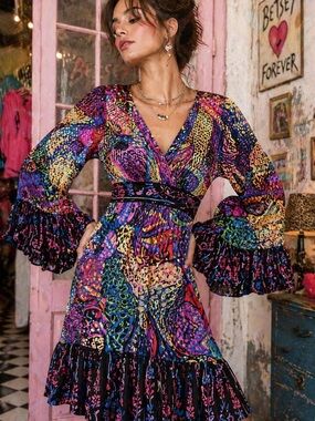Vtg Betsey Johnson quirky Print Mini Dress Bell Sleeve Boho Y2K Festival size 2
